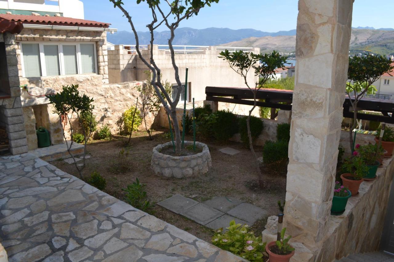 Apartment Lora Pag Town Dış mekan fotoğraf