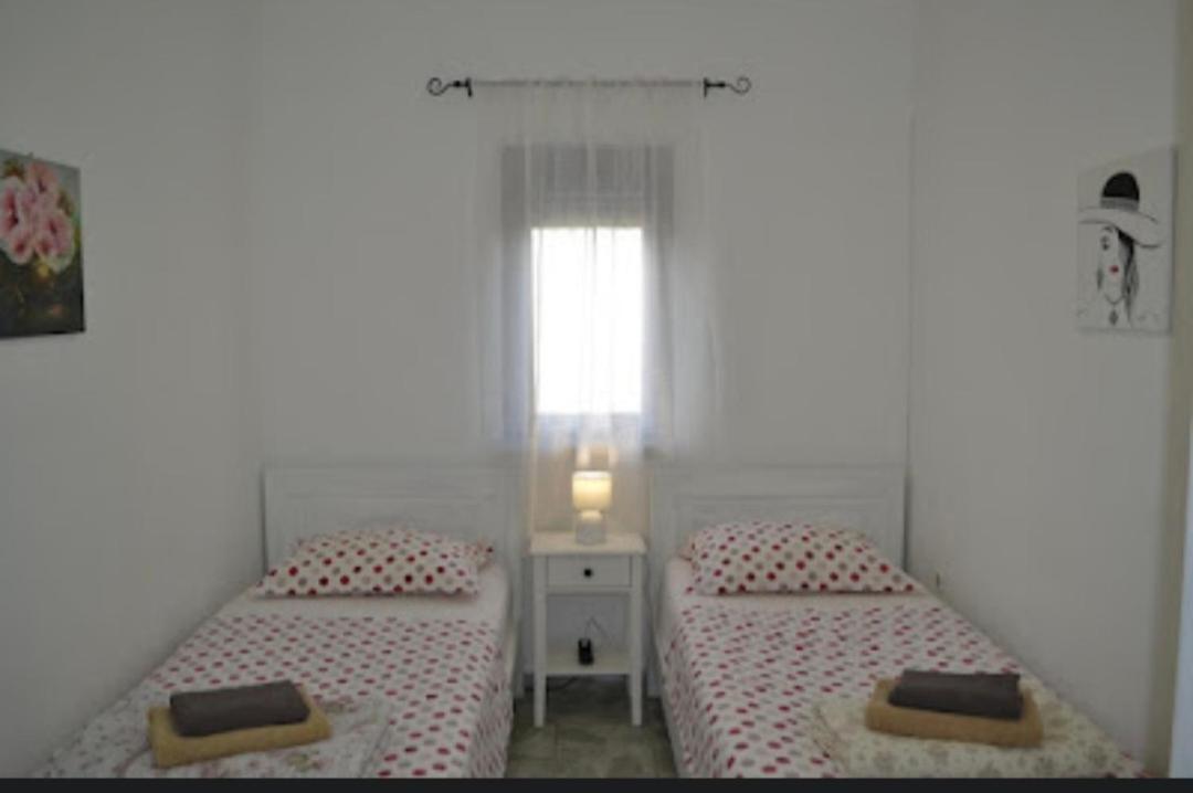 Apartment Lora Pag Town Dış mekan fotoğraf