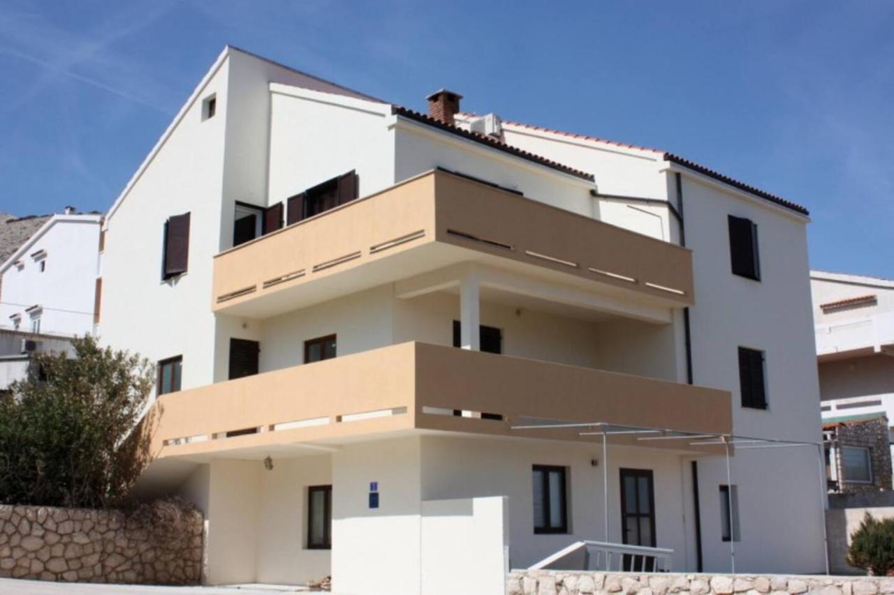 Apartment Lora Pag Town Dış mekan fotoğraf